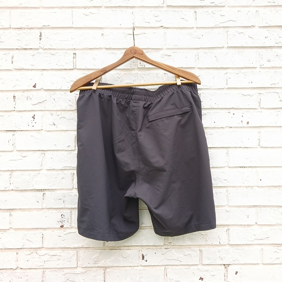 Duluth Trading Gray Athletic Active Shorts Drawstring - Picture 6 of 7
